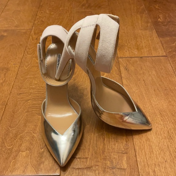 Emporio Armani silver heels - Picture 2 of 11